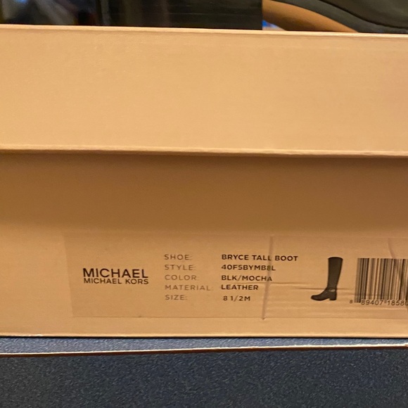 Michael Kors boots 8.5 - Picture 1 of 10